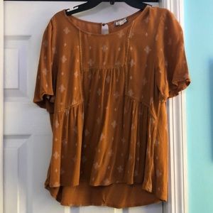 Eyeshadow shirt